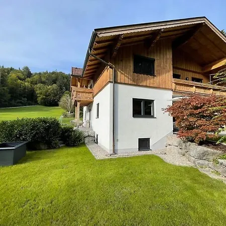 Apartament Moderne Am Heuberg In Salzburg Guggenthal